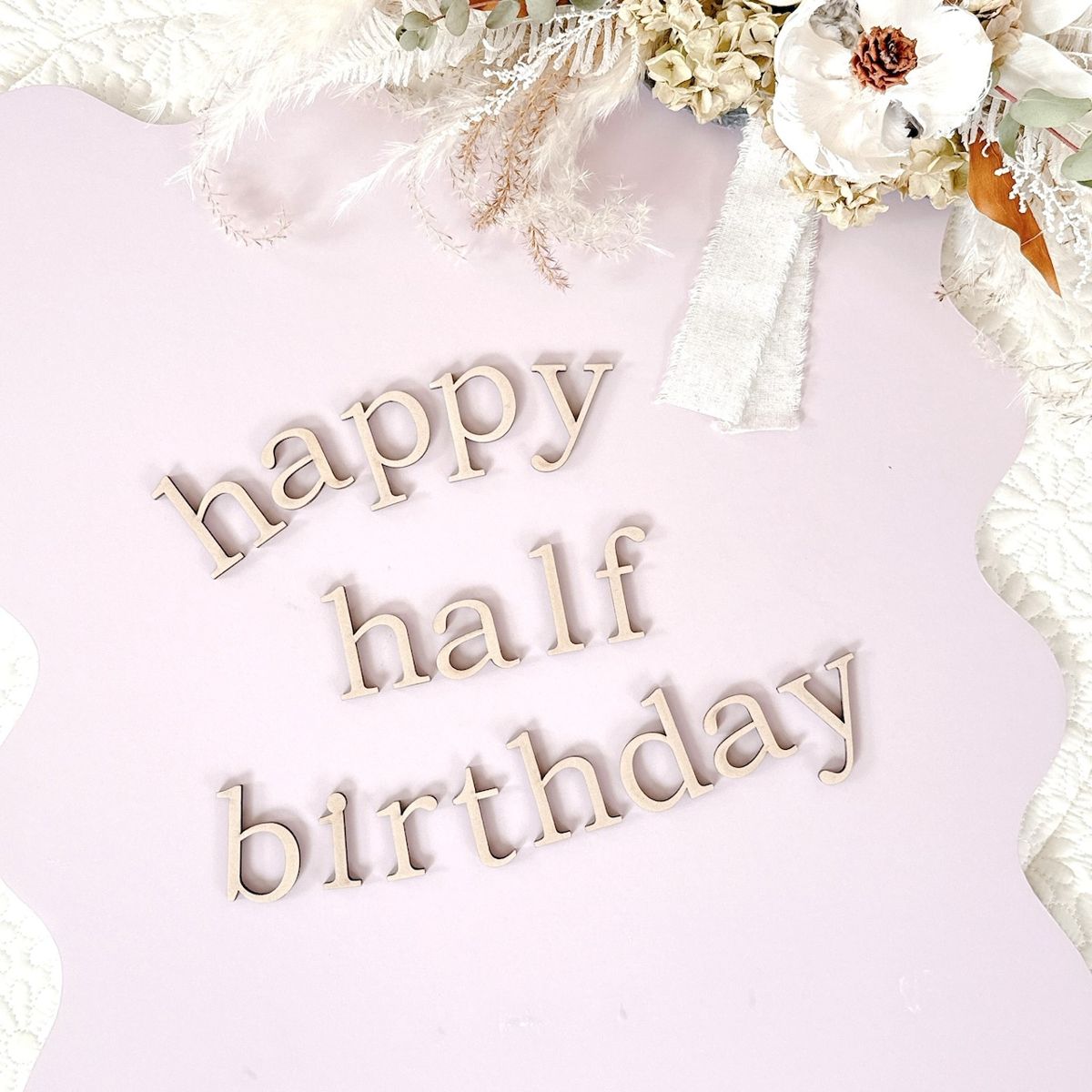 happy half birthday 木製レターバナー|Ray Woodmade
